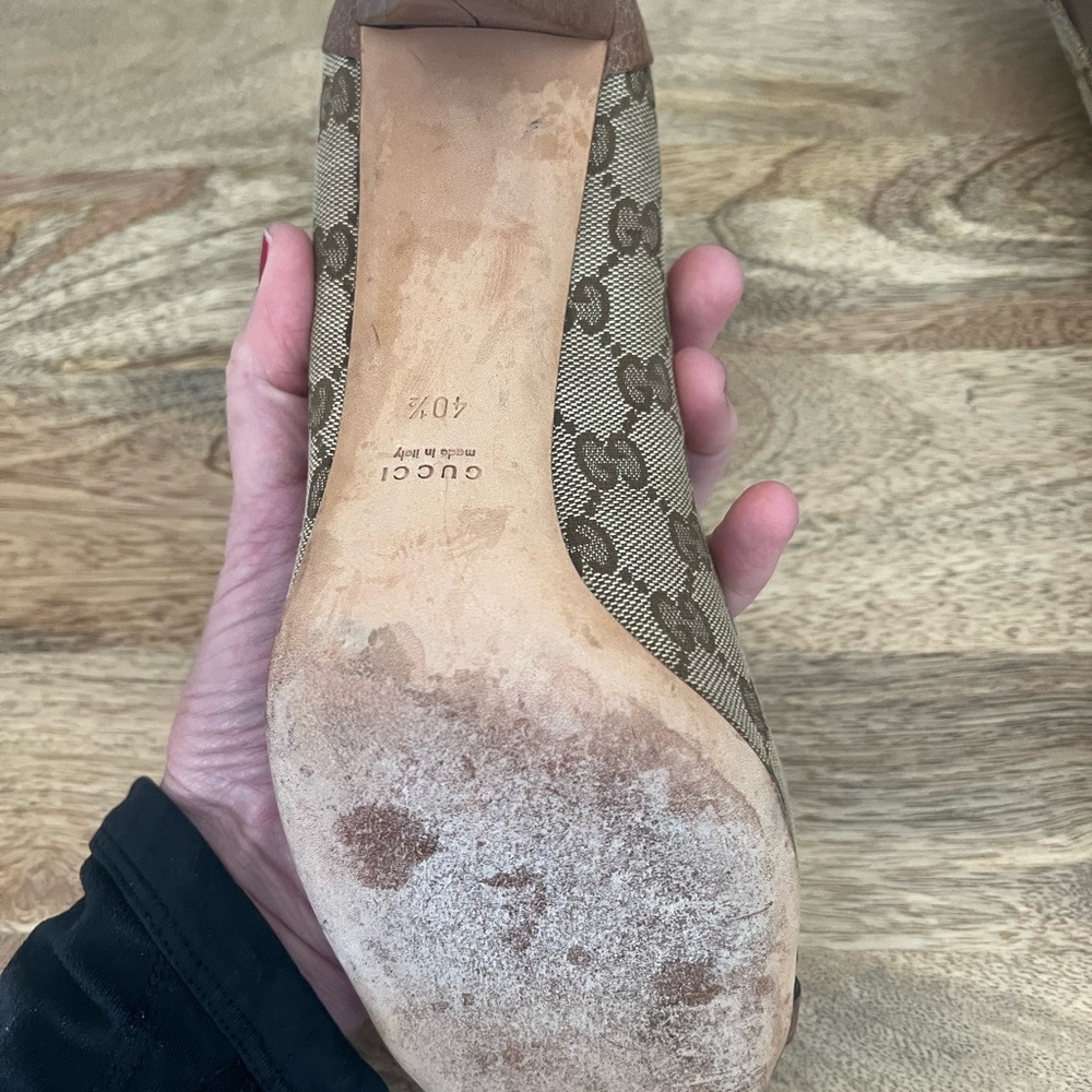 Gucci signature logo pumps - Picture 5 of 6